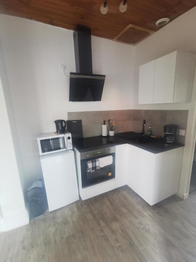 Appartement Avec Terrasse Vichy Eksteriør bilde